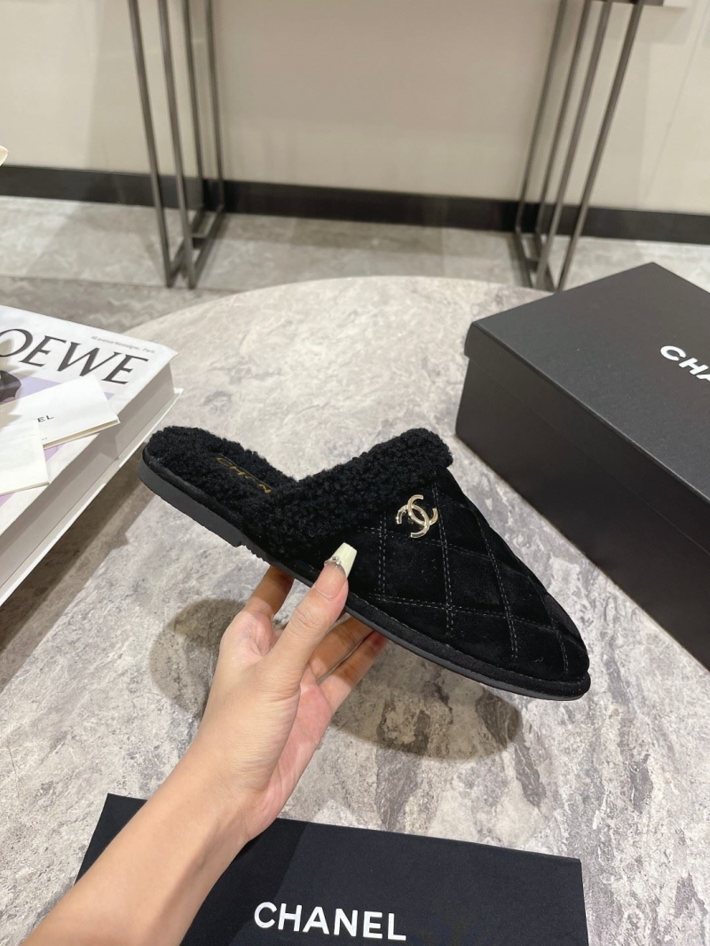 Chanel Slippers